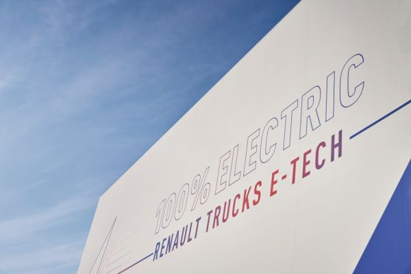 Elektro LKW: Renault Trucks T E-Tech & C E-Tech 44 t